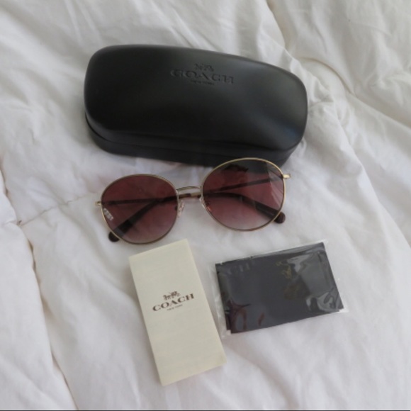 Coach Sunglasses - Picture 1 of 9